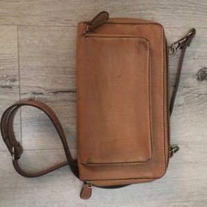 Adjustable leather purse